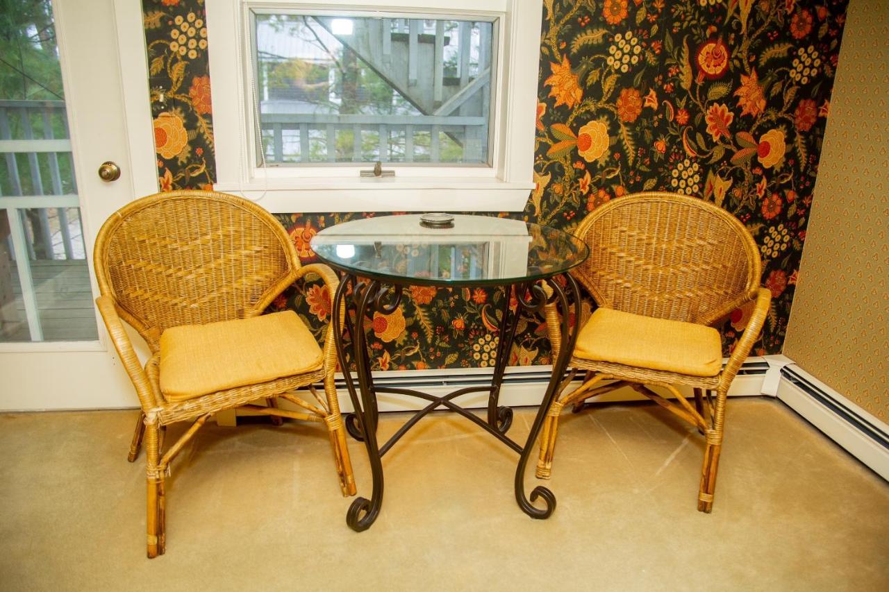 Sylvan Inn Bed & Breakfast 格伦阿伯 外观 照片