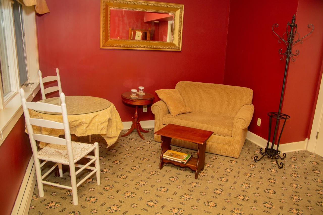 Sylvan Inn Bed & Breakfast 格伦阿伯 外观 照片
