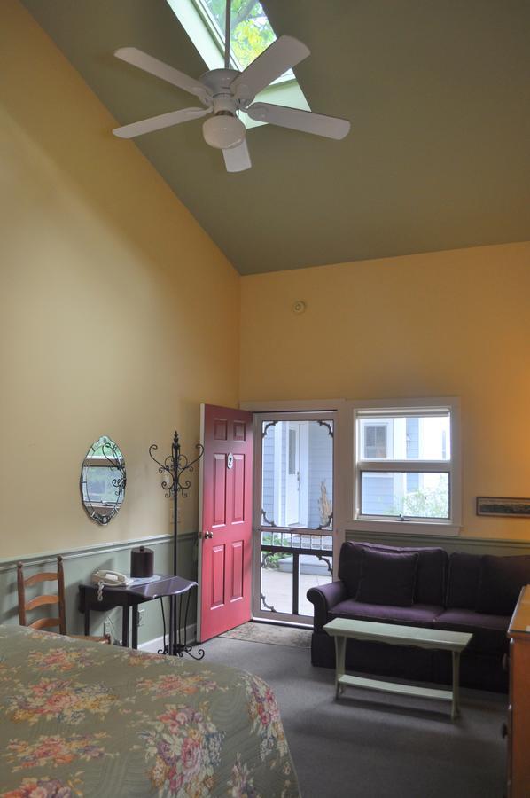 Sylvan Inn Bed & Breakfast 格伦阿伯 外观 照片